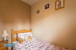 Bedroom- click for photo gallery